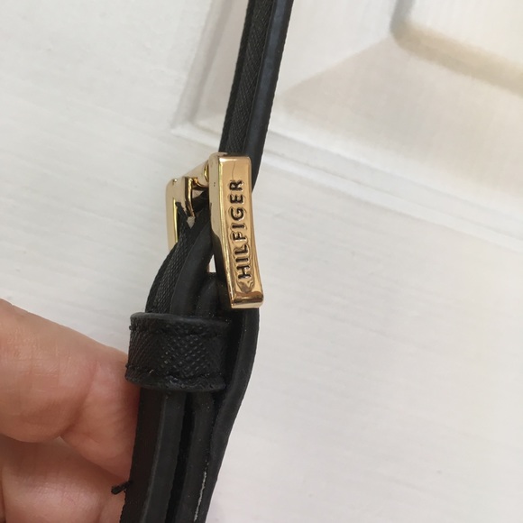 Classy Tommy Hilfiger black w/ gold trim crossbody purse w/open pocket in front. - Picture 5 of 8